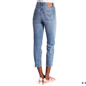 Levi's Jeans - NWT Levi’s High Waist Wedgie Straight Jeans Levi's Jeans - NWT Levi’s High Waist Wedgie Straight Jeans